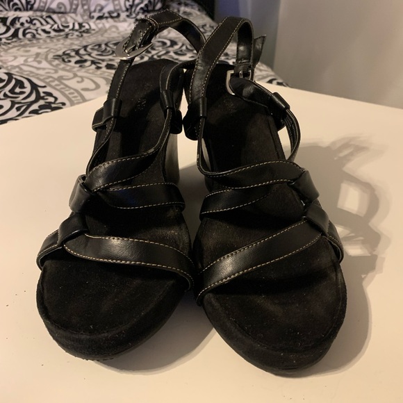 Merona Black Wedge Open Toe Sandals Size 10 - Picture 10 of 11